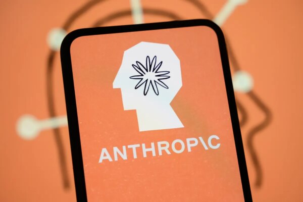 Los ingresos anuales de Anthropic alcanzan los 65 mil millones de dólares