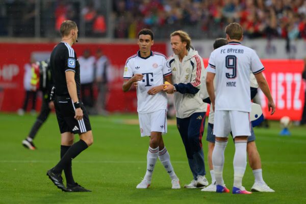 Musiala sufre una nueva caída en el campo durante encuentro del Bayern de Múnich