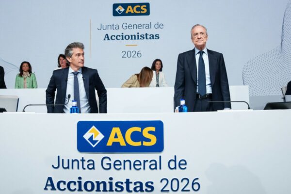 Florentino Pérez y directivos de ACS obtienen 77 millones de euros por la venta de acciones del plan de incentivos.