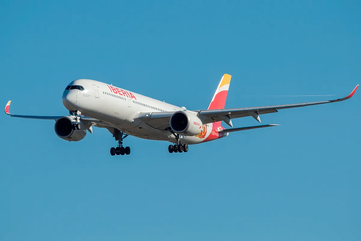 Iberia interrumpe sus vuelos a Cuba y planea reanudarlos en julio de 2027