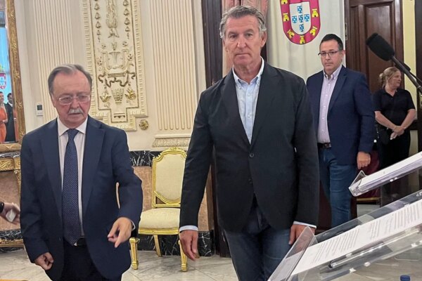El Gobierno busca estabilizar Ceuta señalando a la población y al Partido Popular.