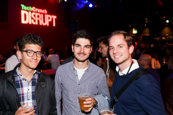 Última oportunidad: Aplica en las próximas 24 horas para tu Evento Secundario en Disrupt 2026