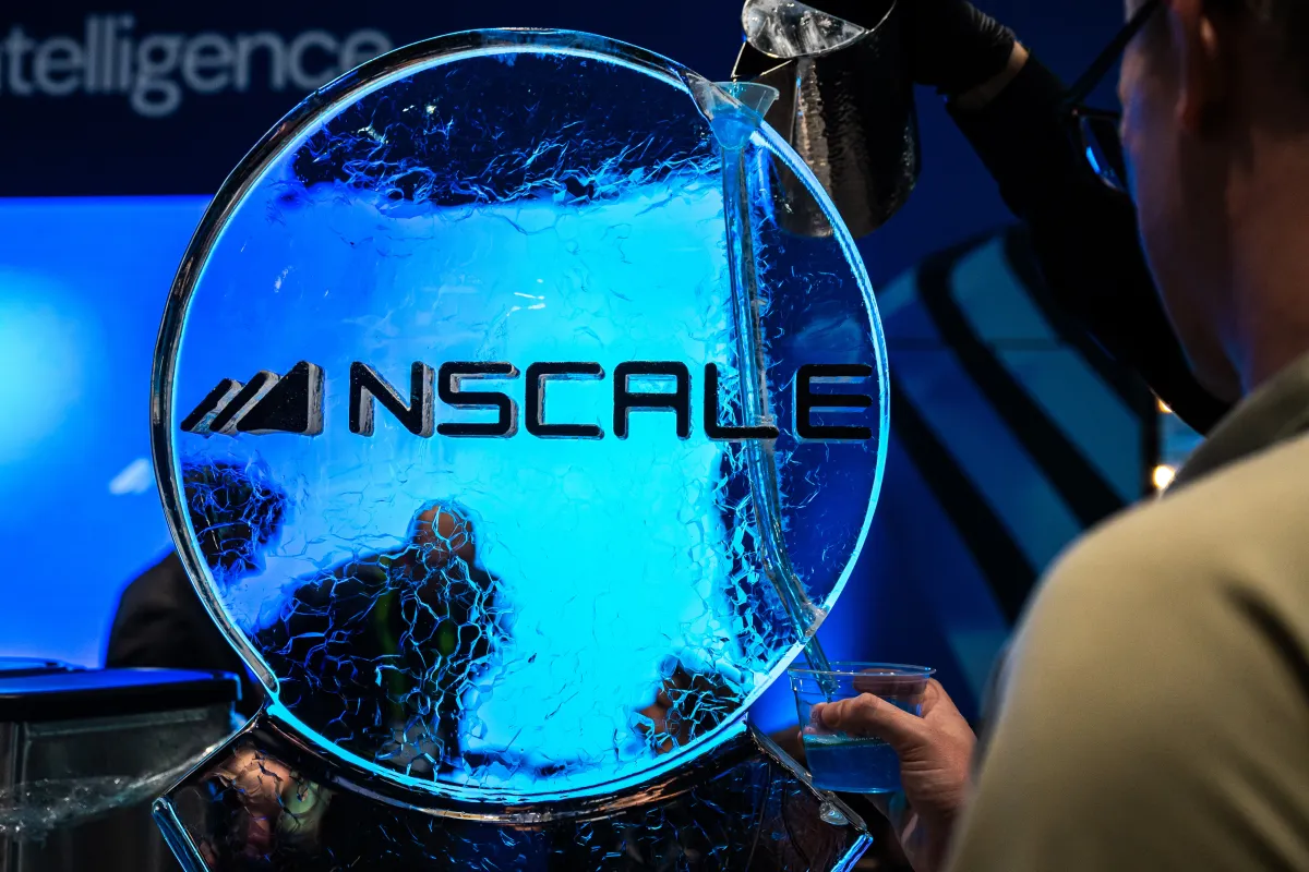 Nscale busca $3.5 mil millones en financiamiento previo a su salida a bolsa para potenciar su infraestructura de computación con inteligencia artificial.