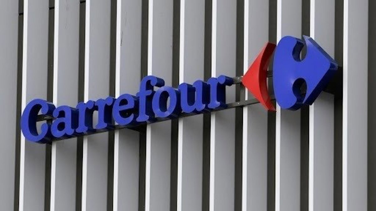 Carrefour y Auchan advierten al sector: la inteligencia artificial se vuelve esencial.