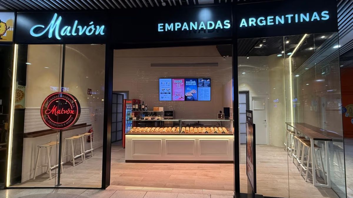 Malvón alcanza los 30 millones y reta a Trump con sus empanadas en Miami
