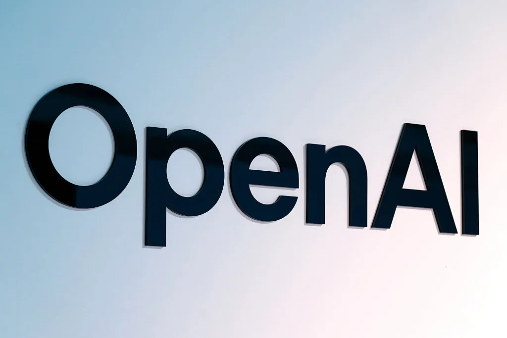 OpenAI reconoce el 'incidente wiki' y anuncia el desarrollo de un marco para mayor transparencia.