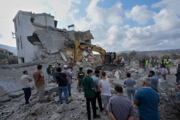 Israel intensifica ataques en el sur de Líbano y señala a Hezbolá por el uso de drones contra sus tropas