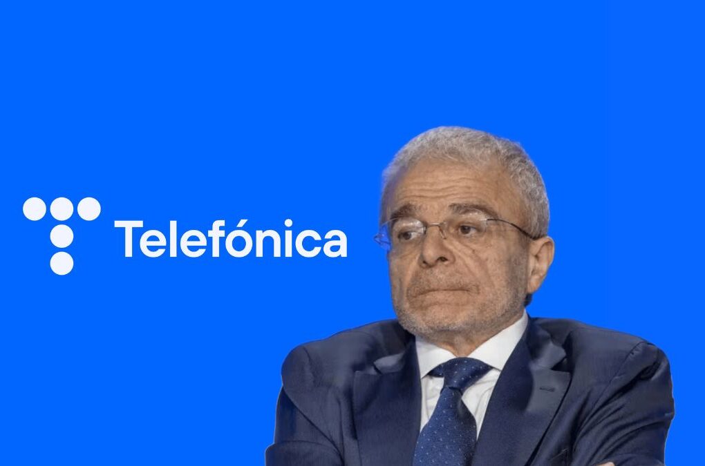 Javier de Paz genera ingresos en Telefónica mientras gestiona estrategias para reducir la deuda.