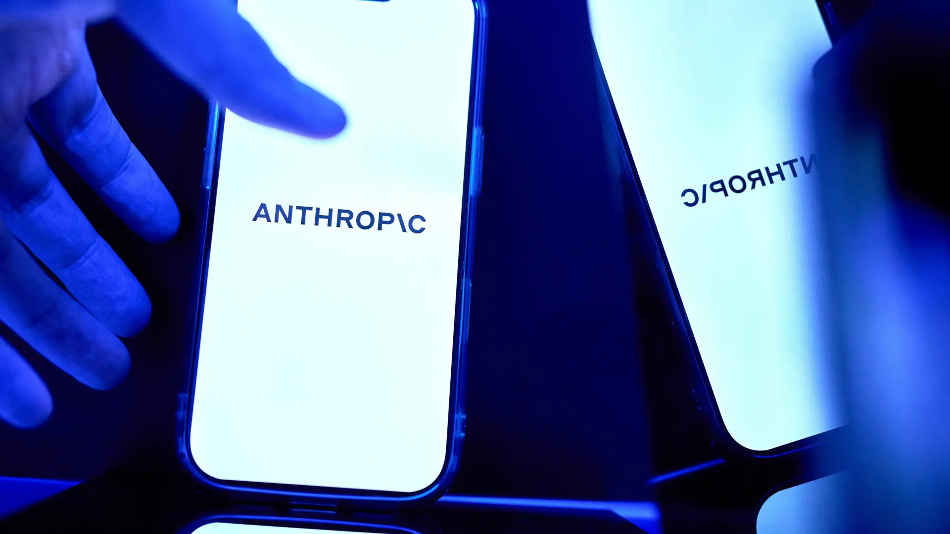 Anthropic cancela la adquisición de Decart IA por 6.000 millones: descubre sus motivos estratégicos.