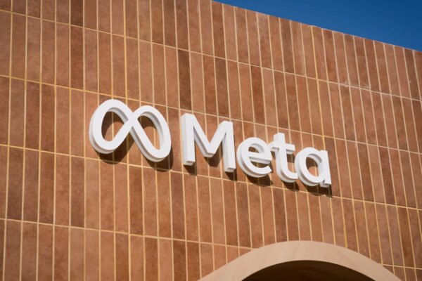Meta inicia la beta cerrada de Muse, su nuevo competidor en el mundo de la inteligencia artificial conversational