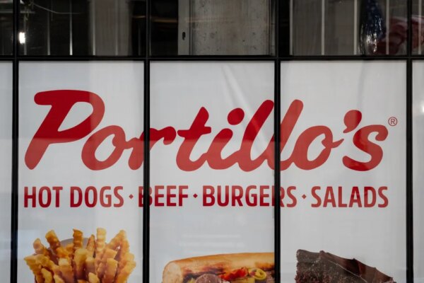 Los millonarios como Dick Portillo están diversificando en negocios convencionales
