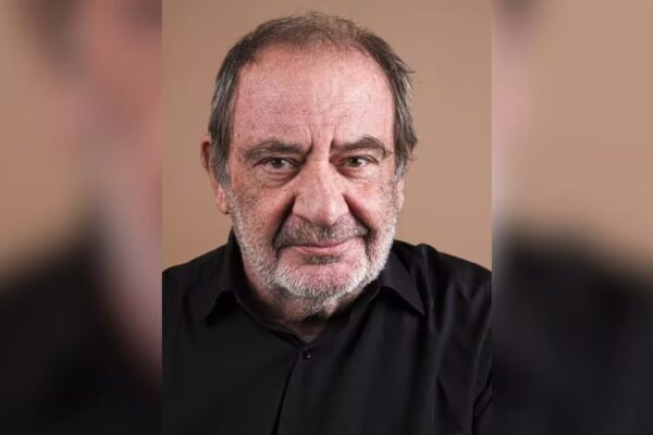 Fallece a los 73 años el polifacético artista catalán Manel Dueso, destacado actor y director teatral