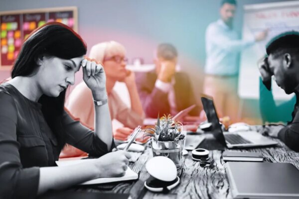 Estrategias efectivas para reconstruir tu equipo tras despidos por IA