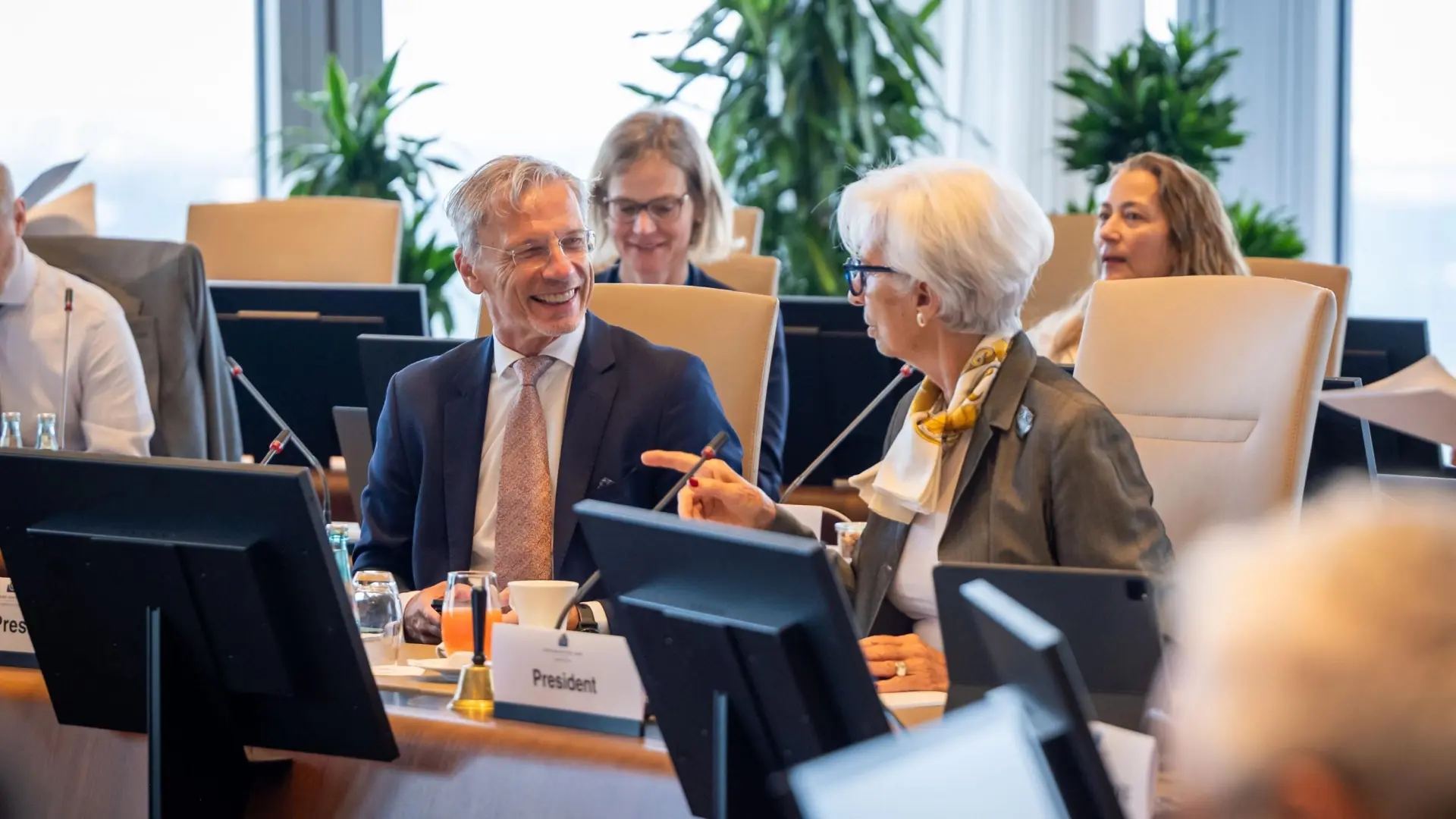 Lagarde anuncia incremento de tasas del BCE mientras la inflación vuelve a preocupar