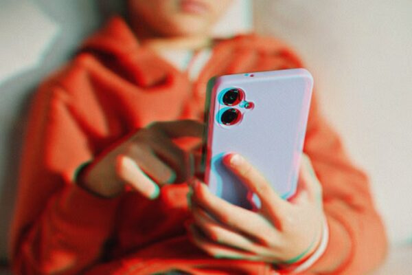 Pennsylvania demanda a TikTok por sus funciones 'adictivas': Un análisis sobre la regulación de las plataformas digitales