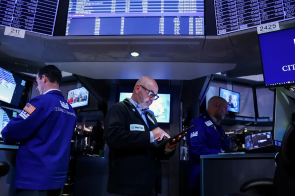 El Dow Jones disminuye un 1,6% en una semana de caídas en Wall Street por preocupaciones inflacionarias.