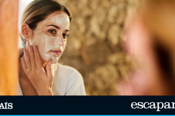 Mascarilla de arcilla en formato 'stick' destaca por más de 8.000 opiniones y combate el exceso de grasa.
