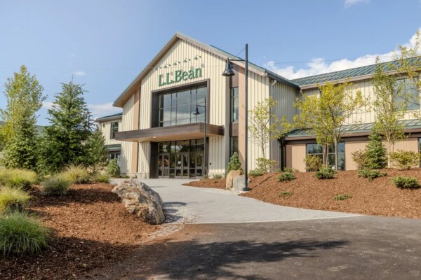 L.L. Bean apuesta por el comercio físico en la era de la inteligencia artificial.