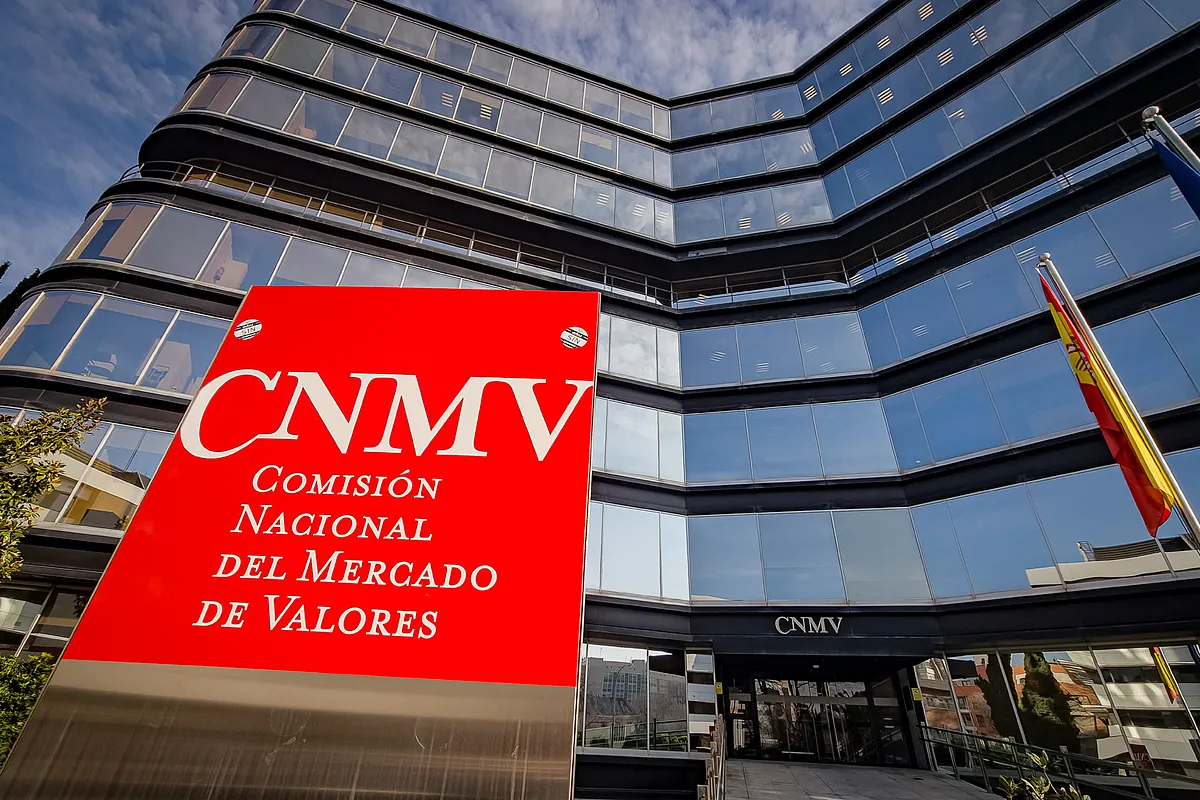 La CNMV finalizará en breve la regulación para la prevención del blanqueo de capitales