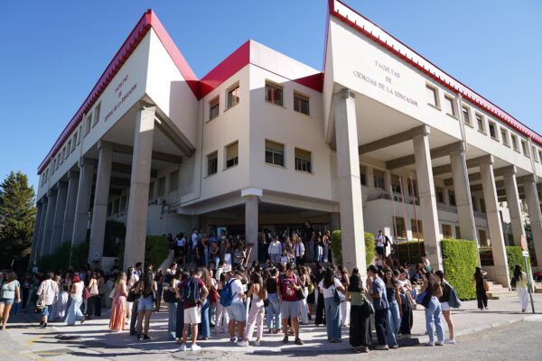 Universidad de Granada suspende intercambio de estudiantes en Morelos tras homicidio de Claudia Tacoronte