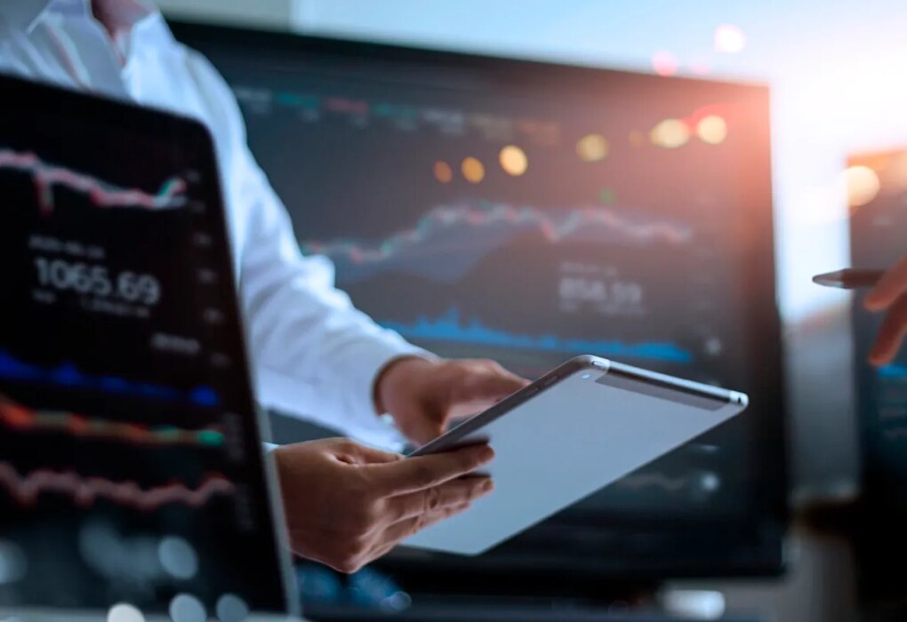 Empresas tecnológicas y bancos intensifican la recompra de acciones en el mercado financiero