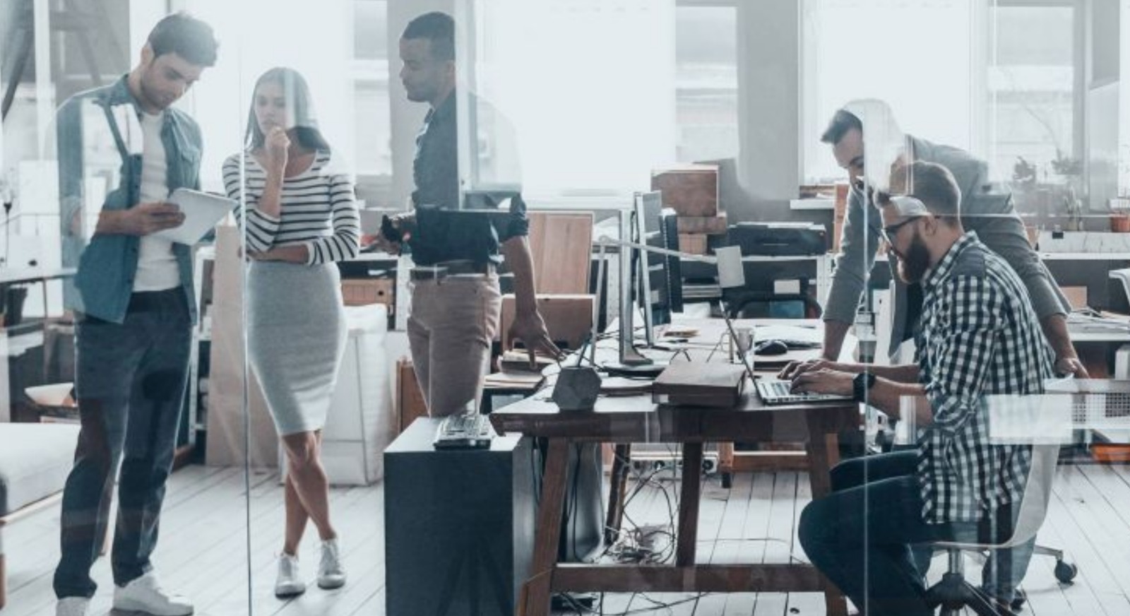Amazon Business impulsa la reactivación empresarial con innovadoras herramientas de IA y una oferta ampliada de productos a precios competitivos.
