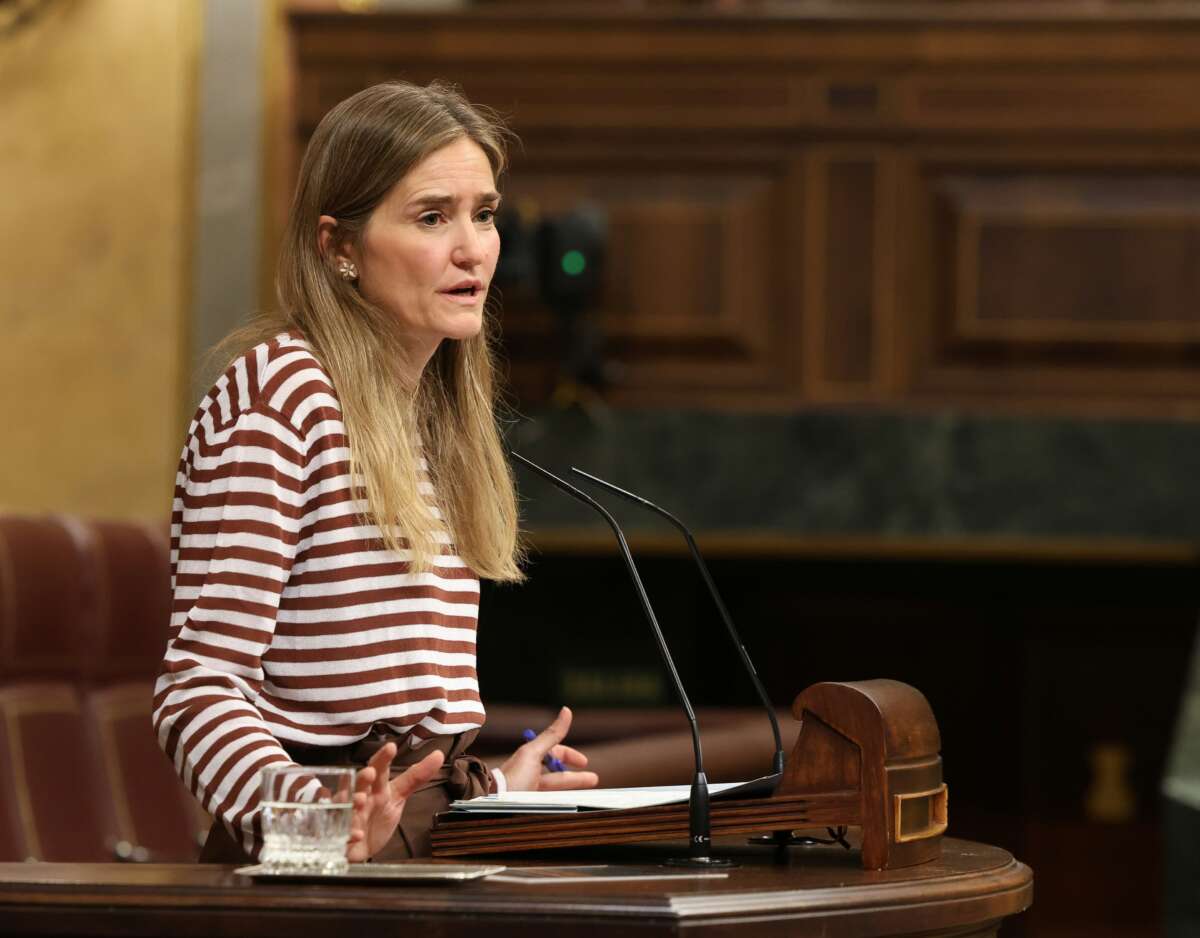 Aagesen marca un hito con una inversión récord de más de 17.000 millones en redes eléctricas.