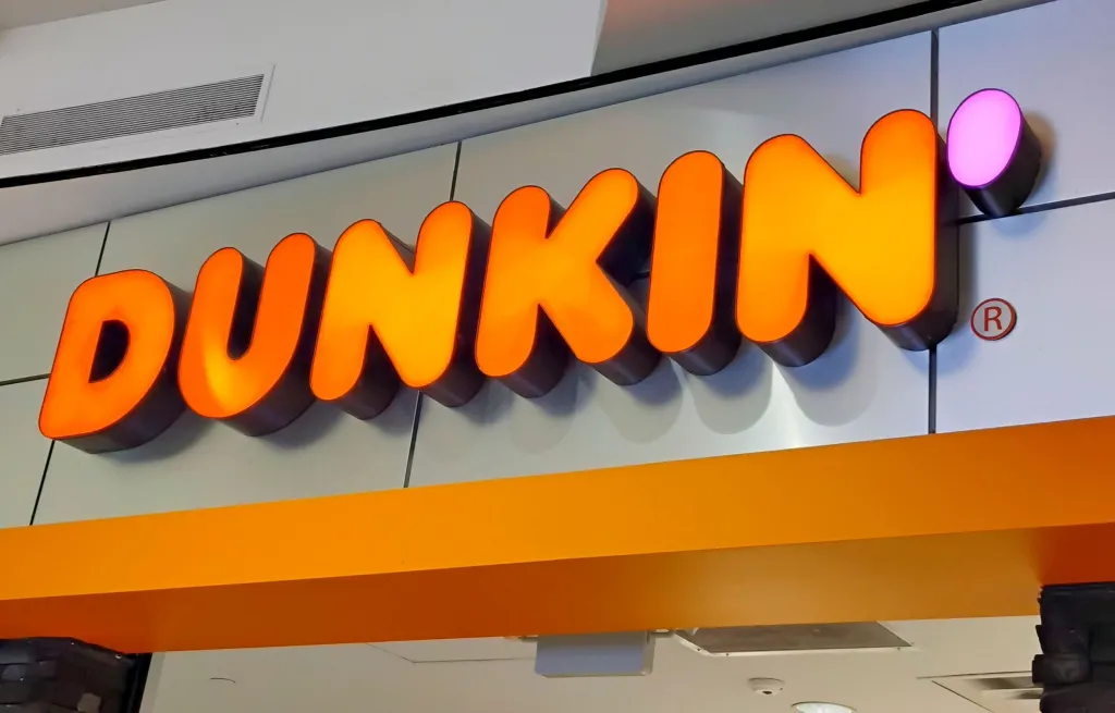 Un franquiciado de Dunkin' con 100 tiendas revela sus propuestas de mejora