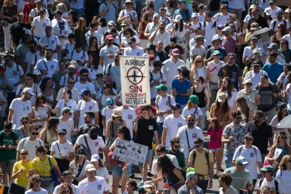 Empleados de Airbus decidirán su futuro en referéndum los días 24 y 25 de septiembre.