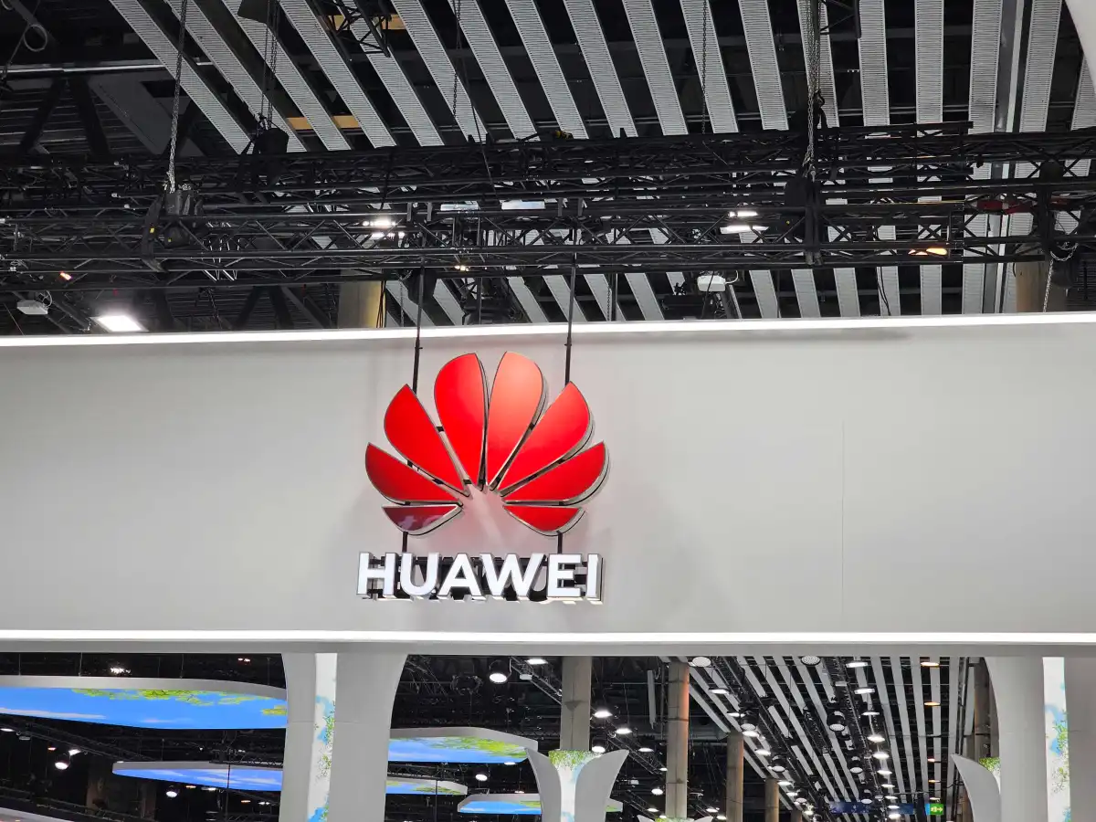 Huawei se prepara para lanzar su nuevo chip de IA en el primer trimestre de 2027 para competir con Nvidia.