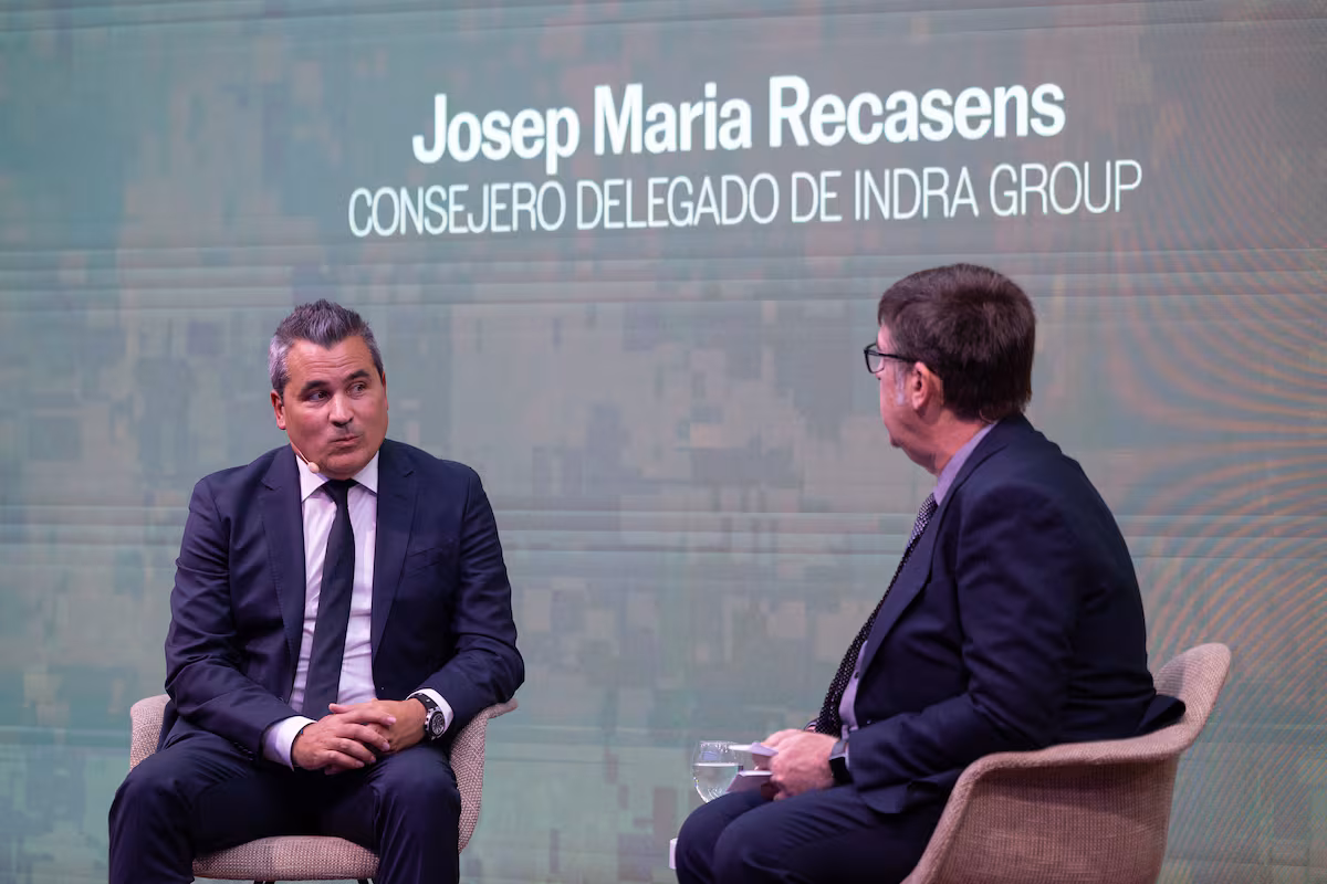 Recasens aboga por una Indra fortalecida para liderar la consolidación del sector tecnológico: “No debemos dejar pasar esta oportunidad”