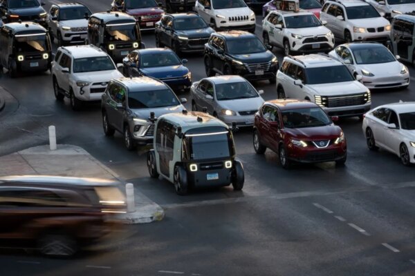 Zoox, la empresa de robótica de Amazon, elimina el límite de 100 robotaxis en Nevada