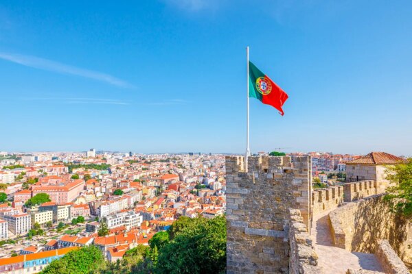 Portugal detalla la adquisición de acciones de REN por parte de Amancio Ortega