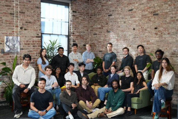 Vals recibe apoyo de Andreessen Horowitz y aspira a establecer el estándar en evaluación de inteligencia artificial.