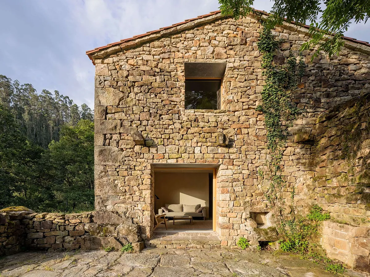 Transformación de cabaña pasiega en un modelo de eficiencia energética Passivhaus