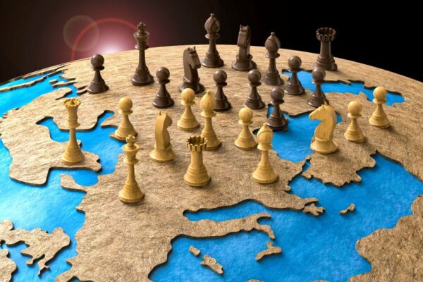 Programa de Geoestrategia Empresarial: Estrategias para Decidir en un Entorno Incierto