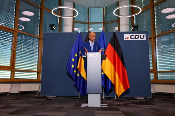 Aumento de la extrema derecha en elecciones regionales de Alemania agudiza crisis en la CDU de Merz