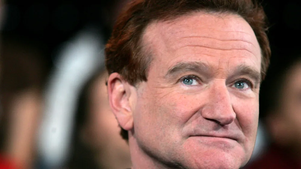 Hija de Robin Williams critica a quienes generan videos de IA del actor: "Deberían sentir vergüenza"