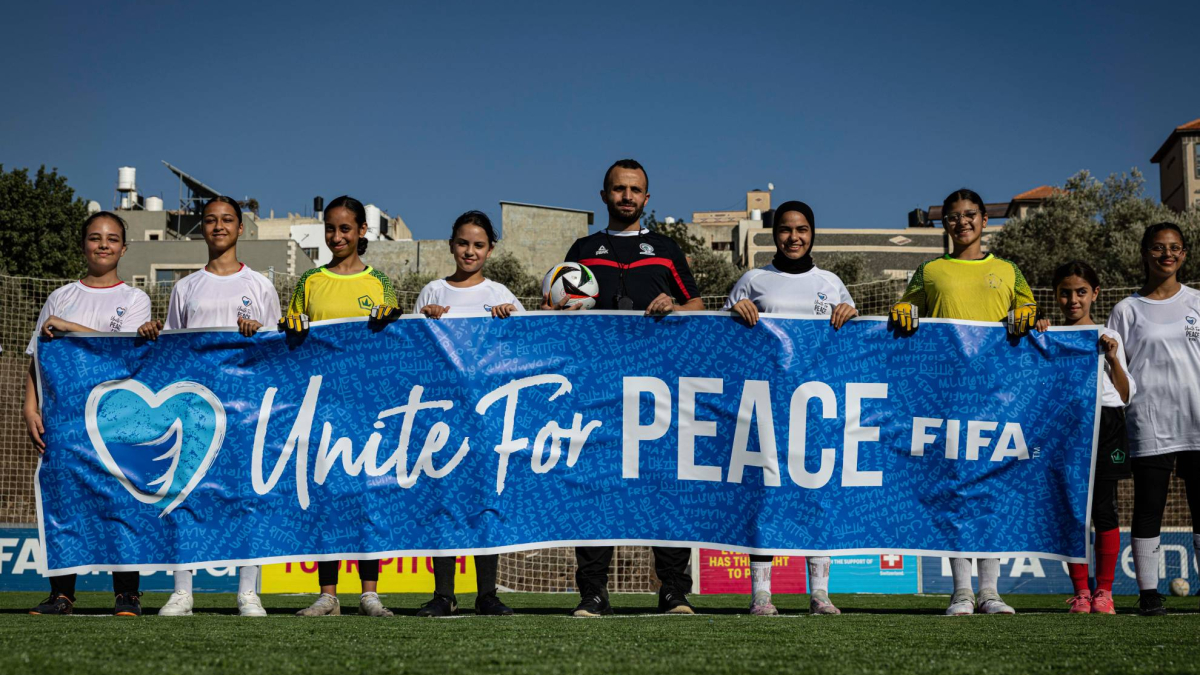 FIFA lanza nuevas academias de fútbol en Cisjordania para impulsar el deporte local