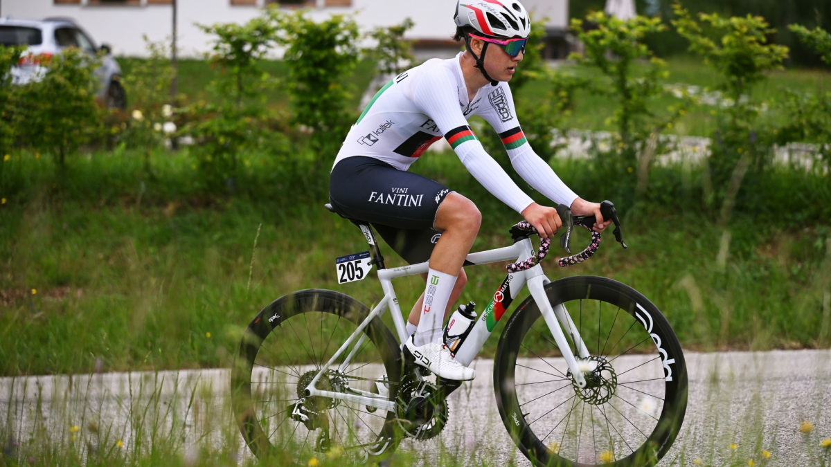Ciclista afgana se disfraza de hombre y conquista la medalla de plata en los Juegos Asiáticos