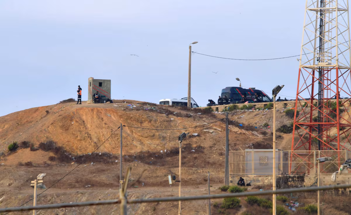 Situación en Ceuta y Melilla: Fronteras tranquilas mientras se intensifica la alerta por posibles saltos masivos.