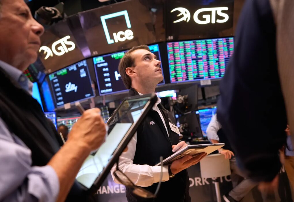 Wall Street bajo presión: Bonos del Tesoro de EE.UU. alcanzan máximos históricos y generan alerta económica