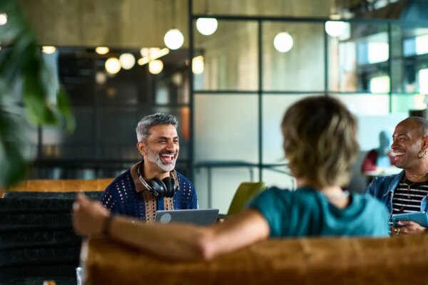 Empleados Satisfechos: La Clave para Clientes Felices y Su Éxito Empresarial