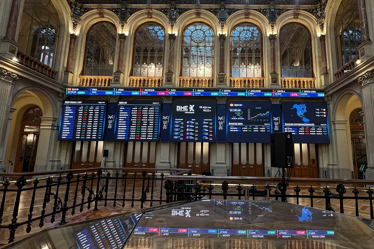 El Ibex se recupera y cierra la semana en alza.