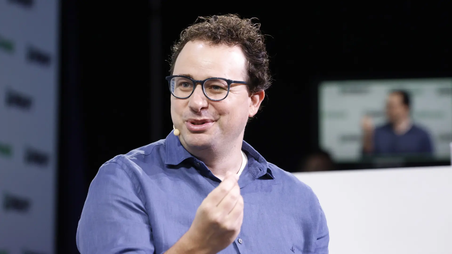 Dario Amodei: El emergente líder en inteligencia artificial que desafía a Sam Altman