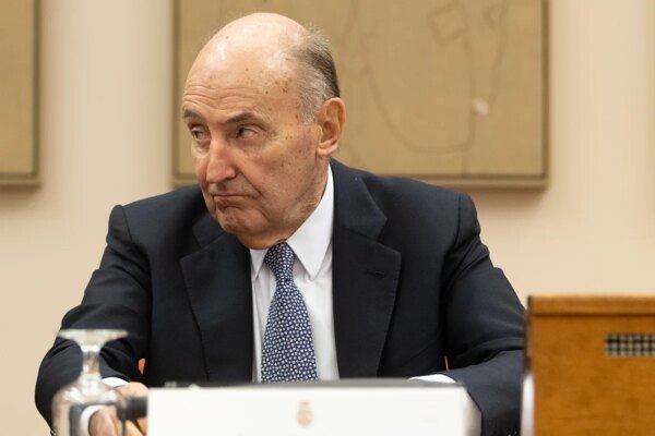 La defensa de Andic solicita la declaración de Miquel Roca sobre el proyecto de la fundación