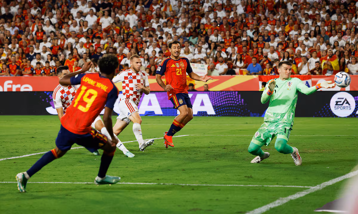 Lamine desata su talento y brilla en la victoria de España sobre Croacia