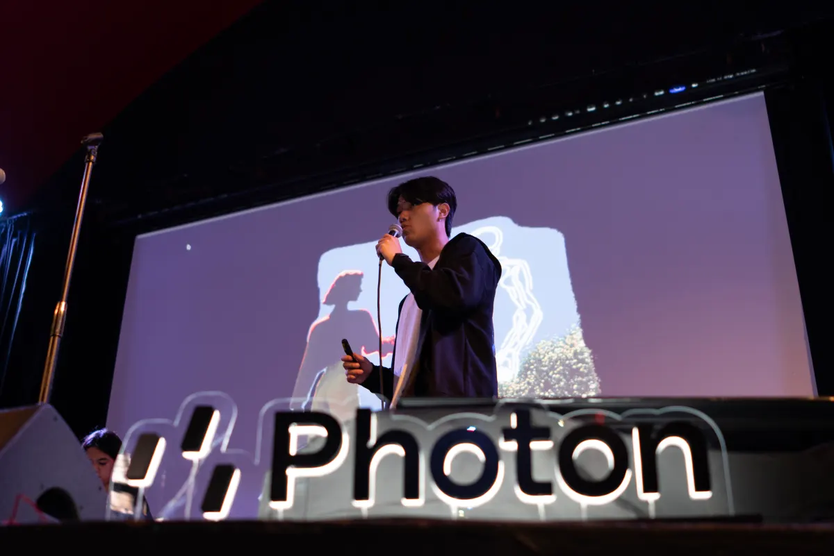 Photon cierra la era de las aplicaciones móviles y asegura $4.5 millones para impulsarlas con agentes inteligentes.