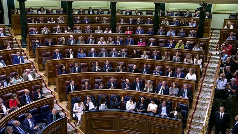 El Congreso rescata el mercado de alquiler al desestimar los polémicos decretos de vivienda.