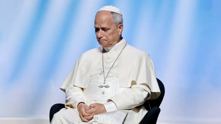 Anthropic y el Papa León enfrentan desacuerdos sobre un concepto polémico de inteligencia artificial